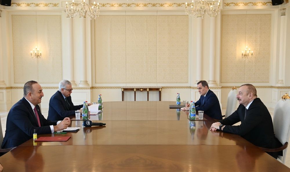President Ilham Aliyev receives Foreign Minister of Turkey